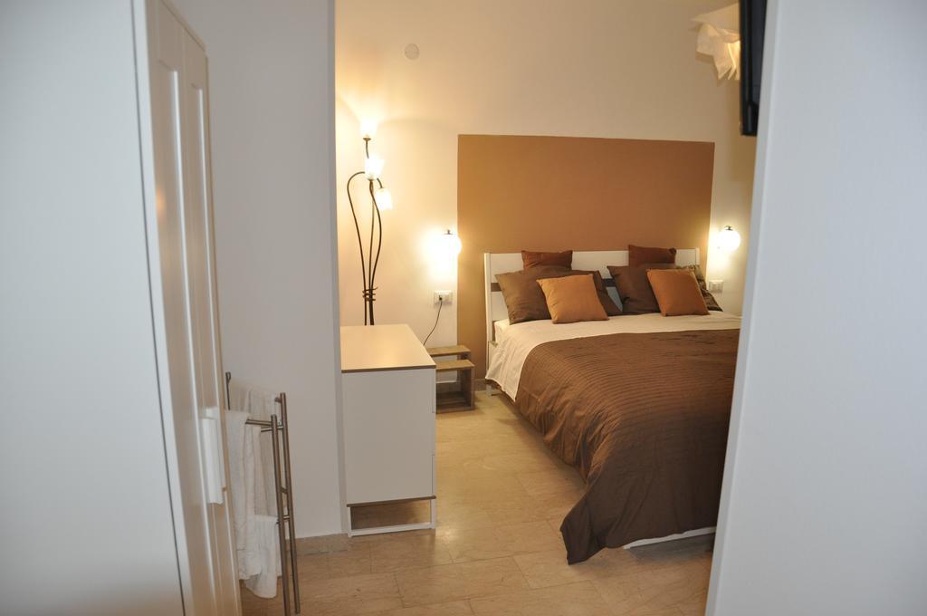 Apartment Ba&Mi Palermo Bagian luar foto